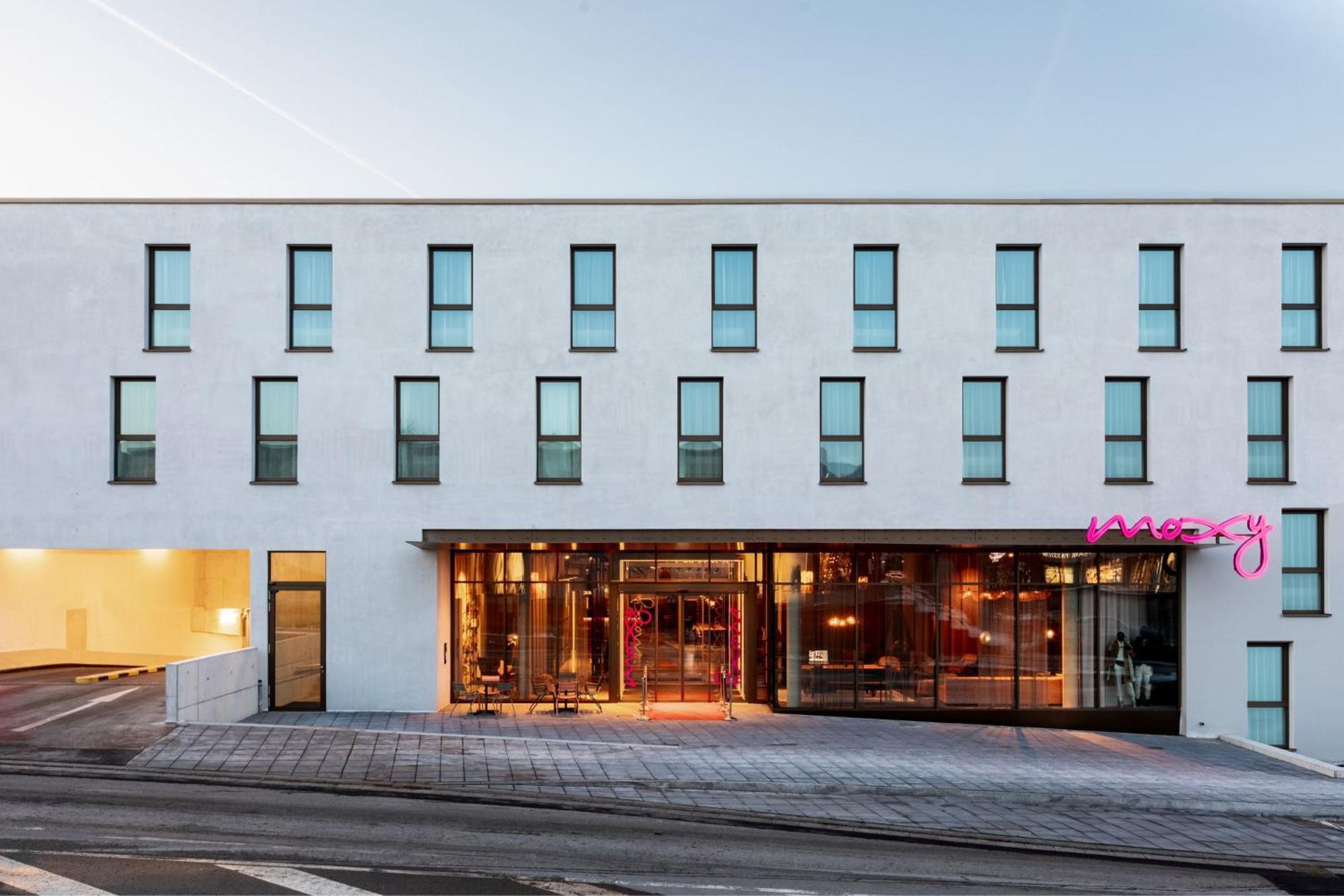 Moxy Outletcity Metzingen 메칭엔 외부 사진