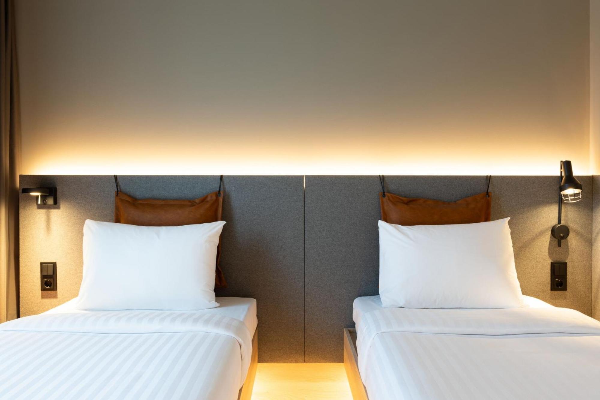 Moxy Outletcity Metzingen 메칭엔 외부 사진