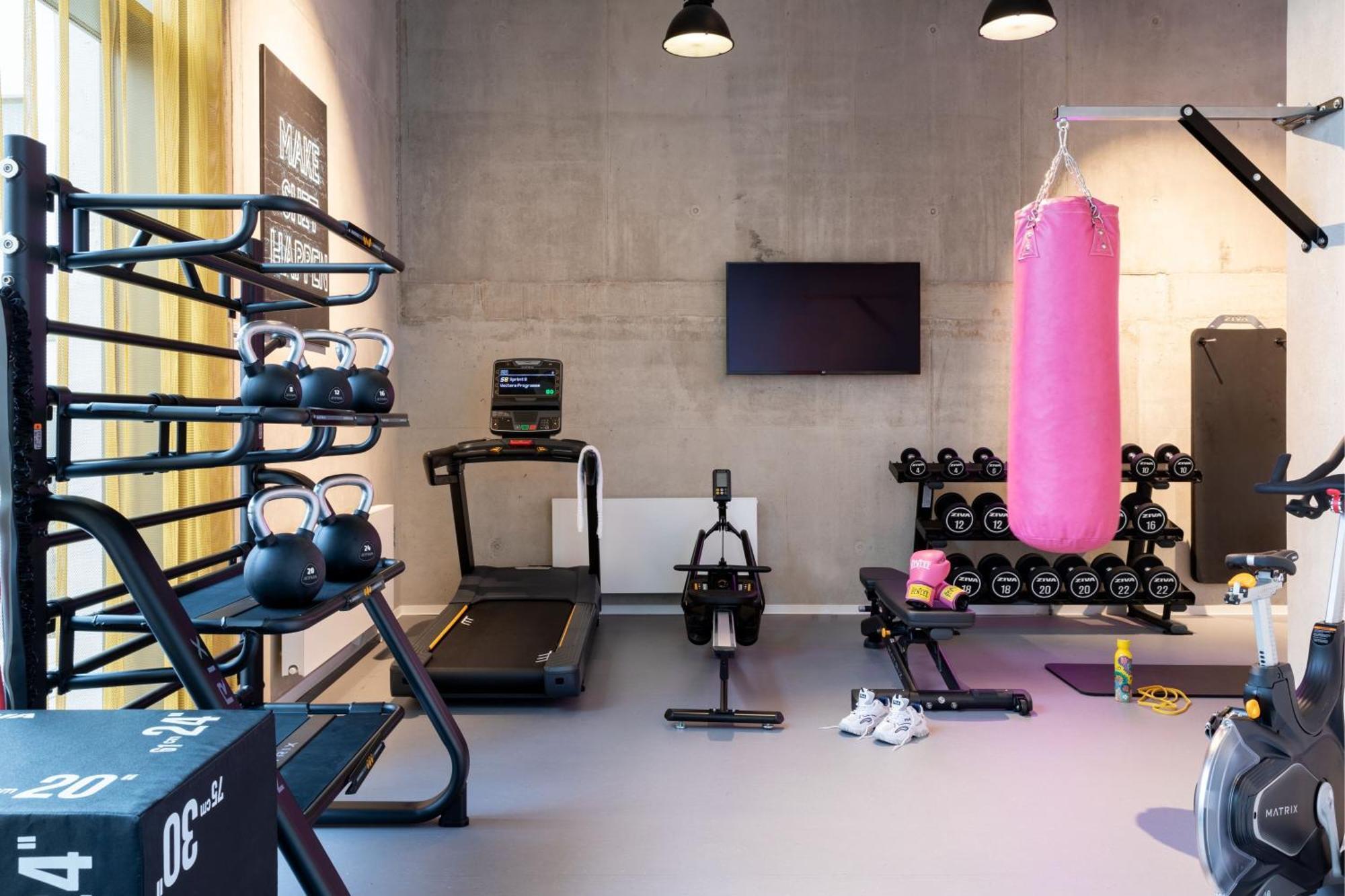 Moxy Outletcity Metzingen 메칭엔 외부 사진