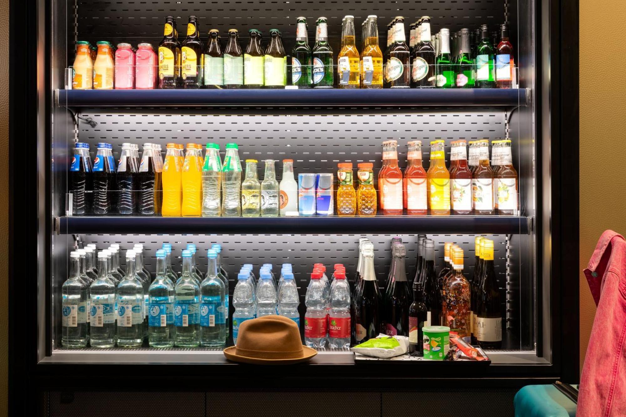Moxy Outletcity Metzingen 메칭엔 외부 사진